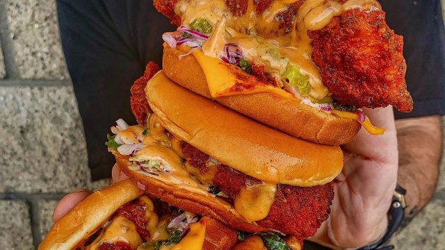 daves hot chicken