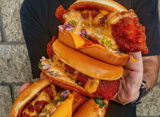 daves hot chicken