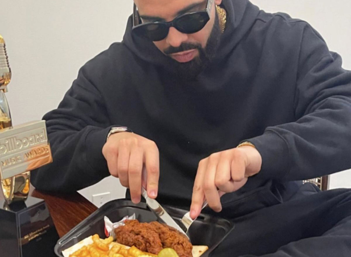 drake daves hot chicken
