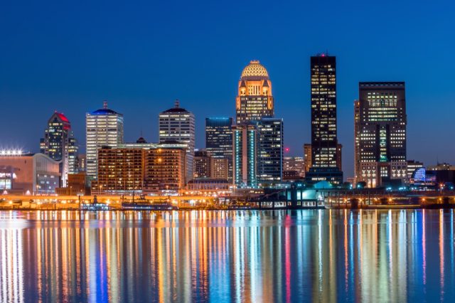 skyline of downtown louisville kentucky at night