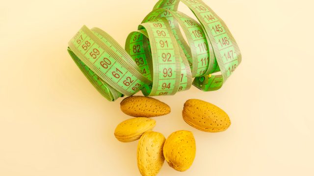 Nuts weight loss