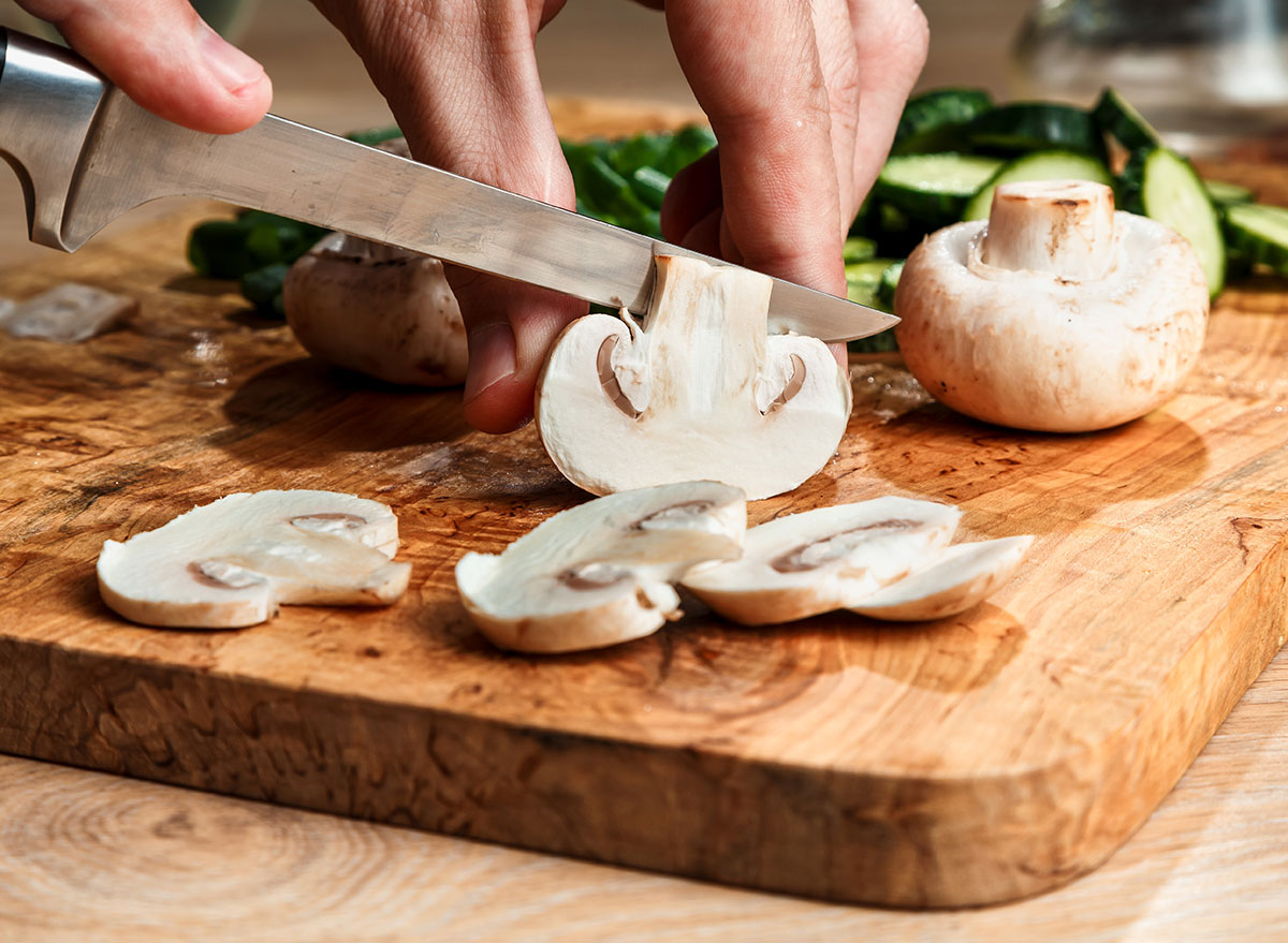 slicing mushrooms