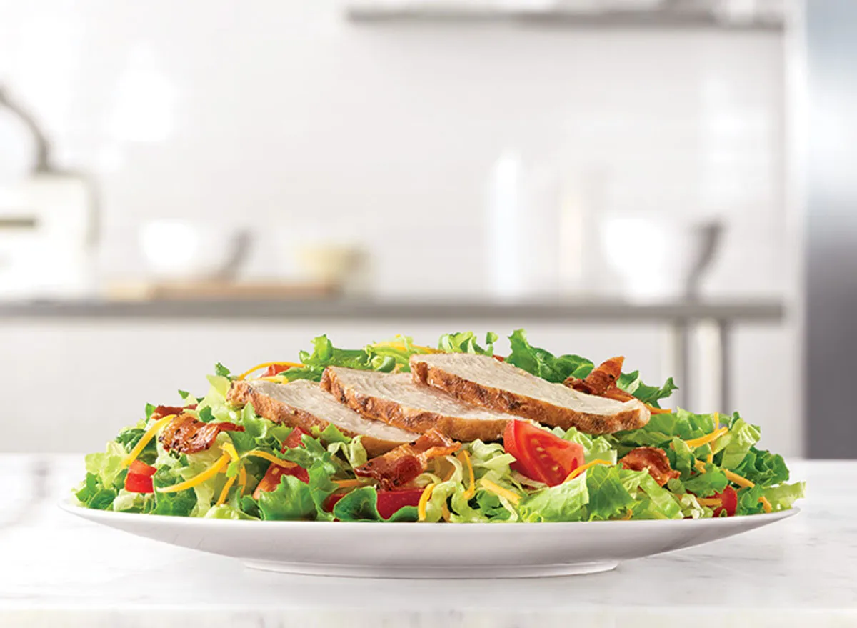 arbys roast chicken entree salad