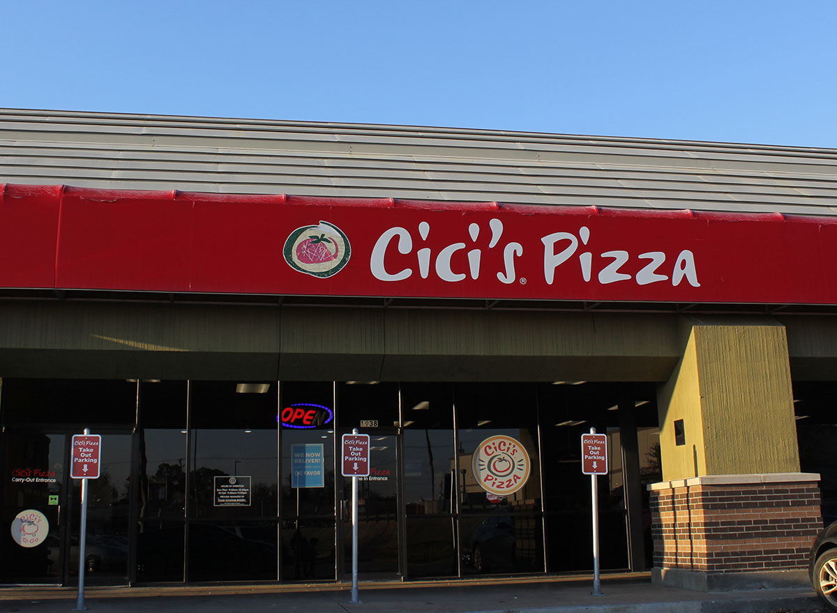 cicis pizza