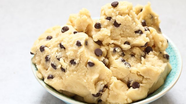 I Tasted 8 Edible Raw Cookie Doughs This Is The Best Eat This Not That