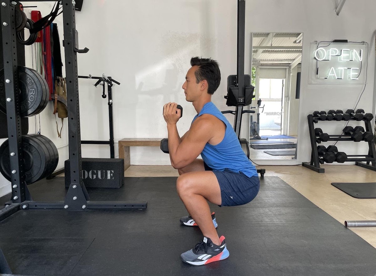 dumbbell goblet squat