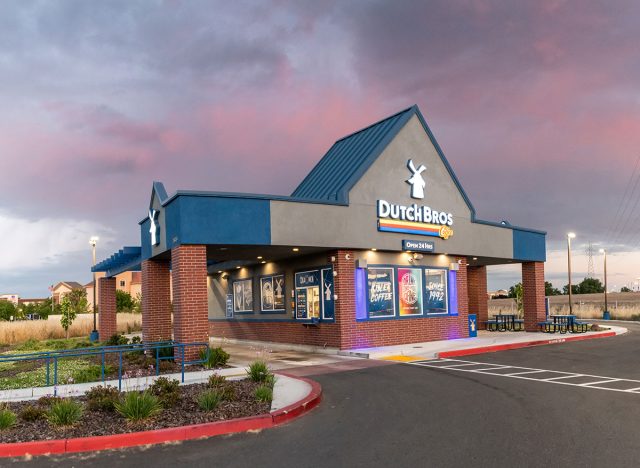 dutch bros exterior.