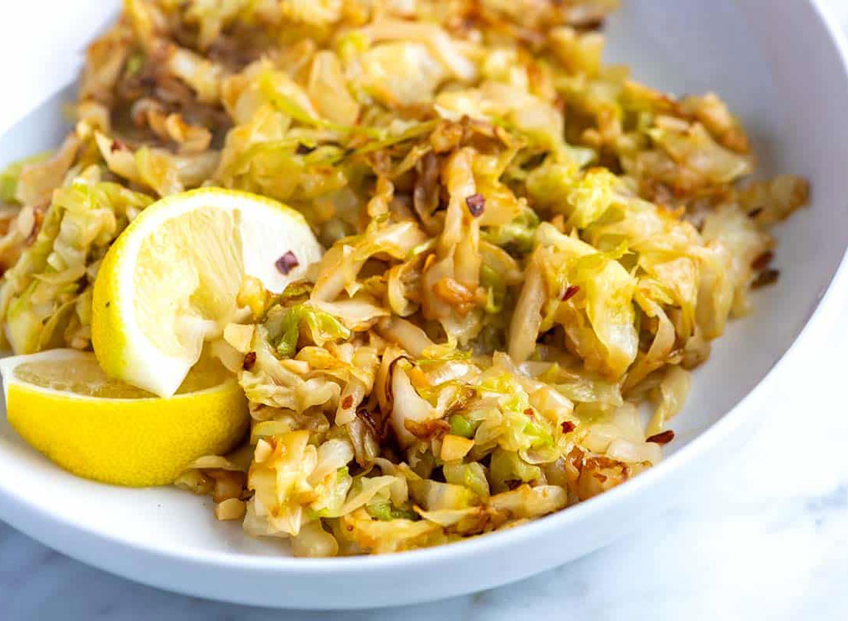 lemon garlic sauteed cabbage