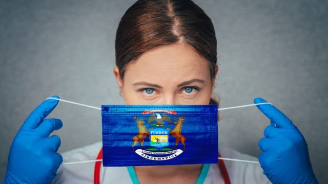 Female Doctor Portrait, protect Face surgical medical mask with Michigan Flag