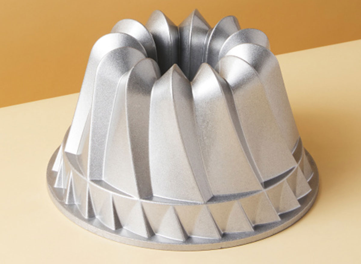 nordicware bundt cake pan