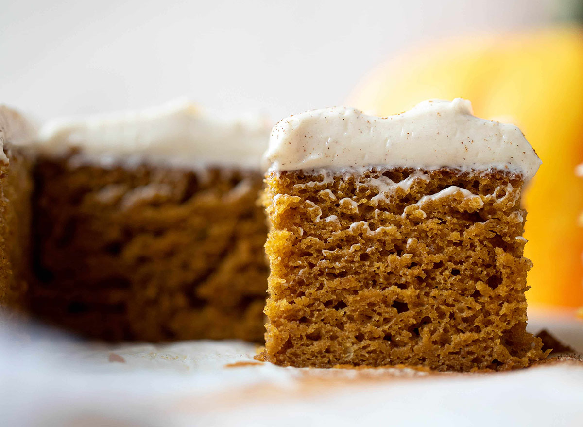 pumpkin dream cake