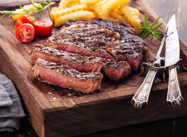 This Is the Unhealthiest Steak to Order, Says Dietitian – Eat This Not That