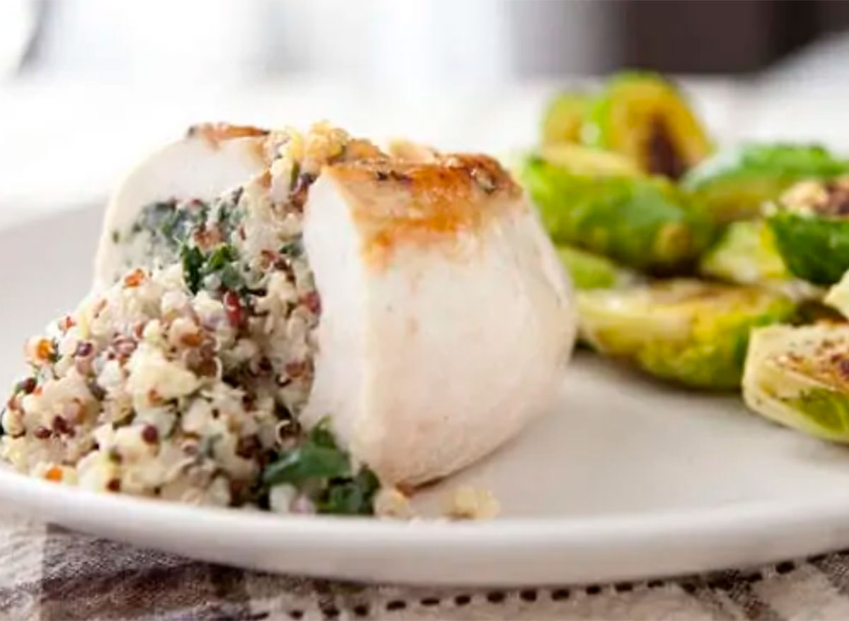 stuffed chicken breast quinoa spinach