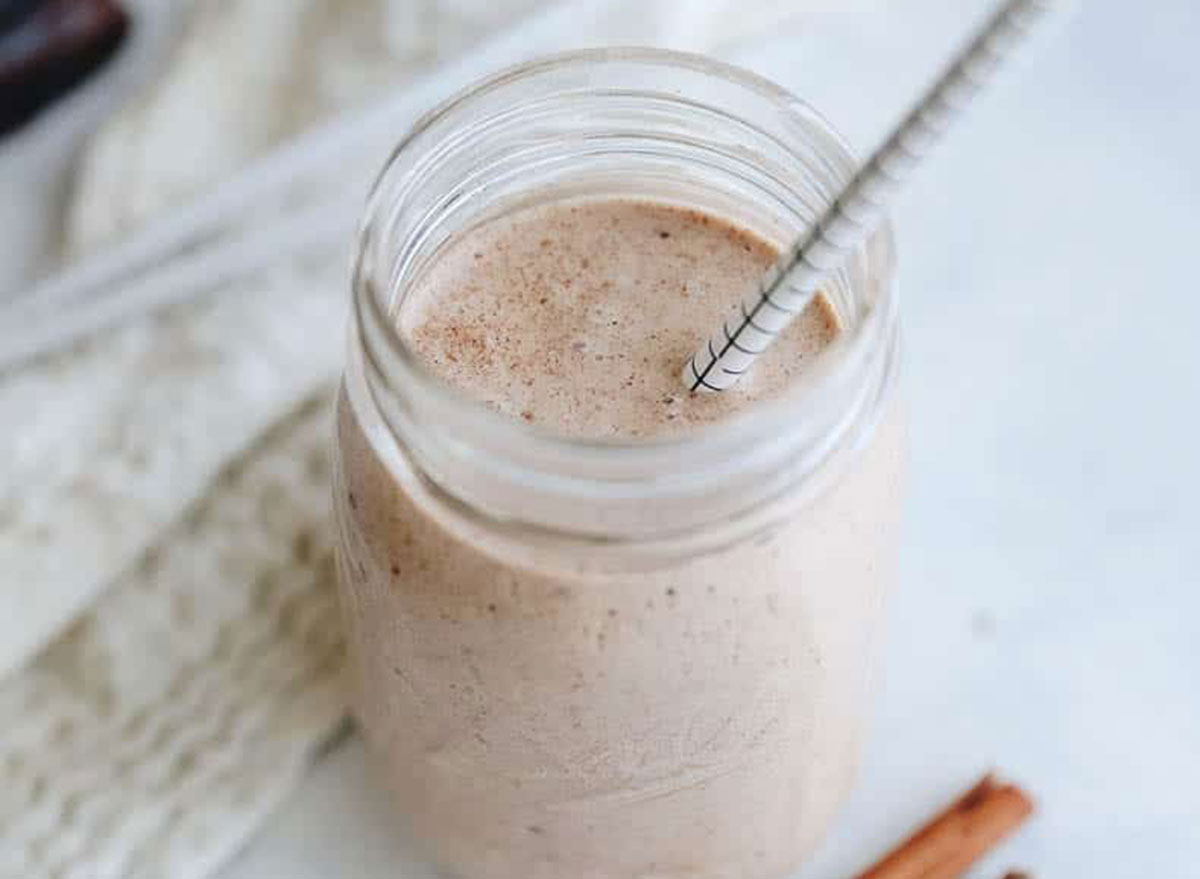 tahini date cinnamon smoothie