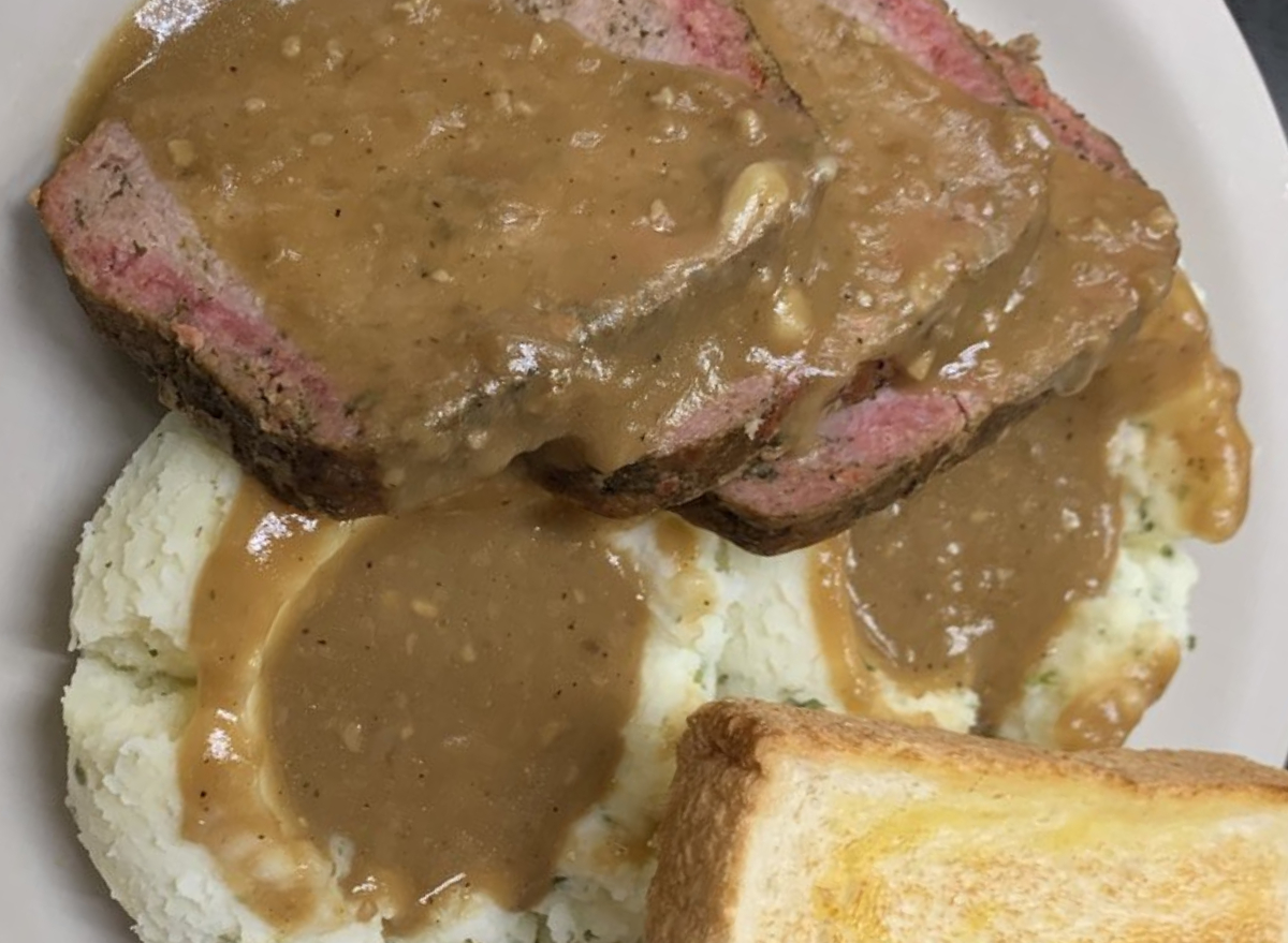 meatloaf gravy and mashed