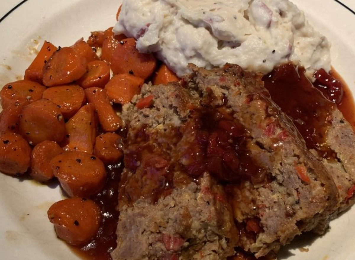 meatloaf carrots sauce