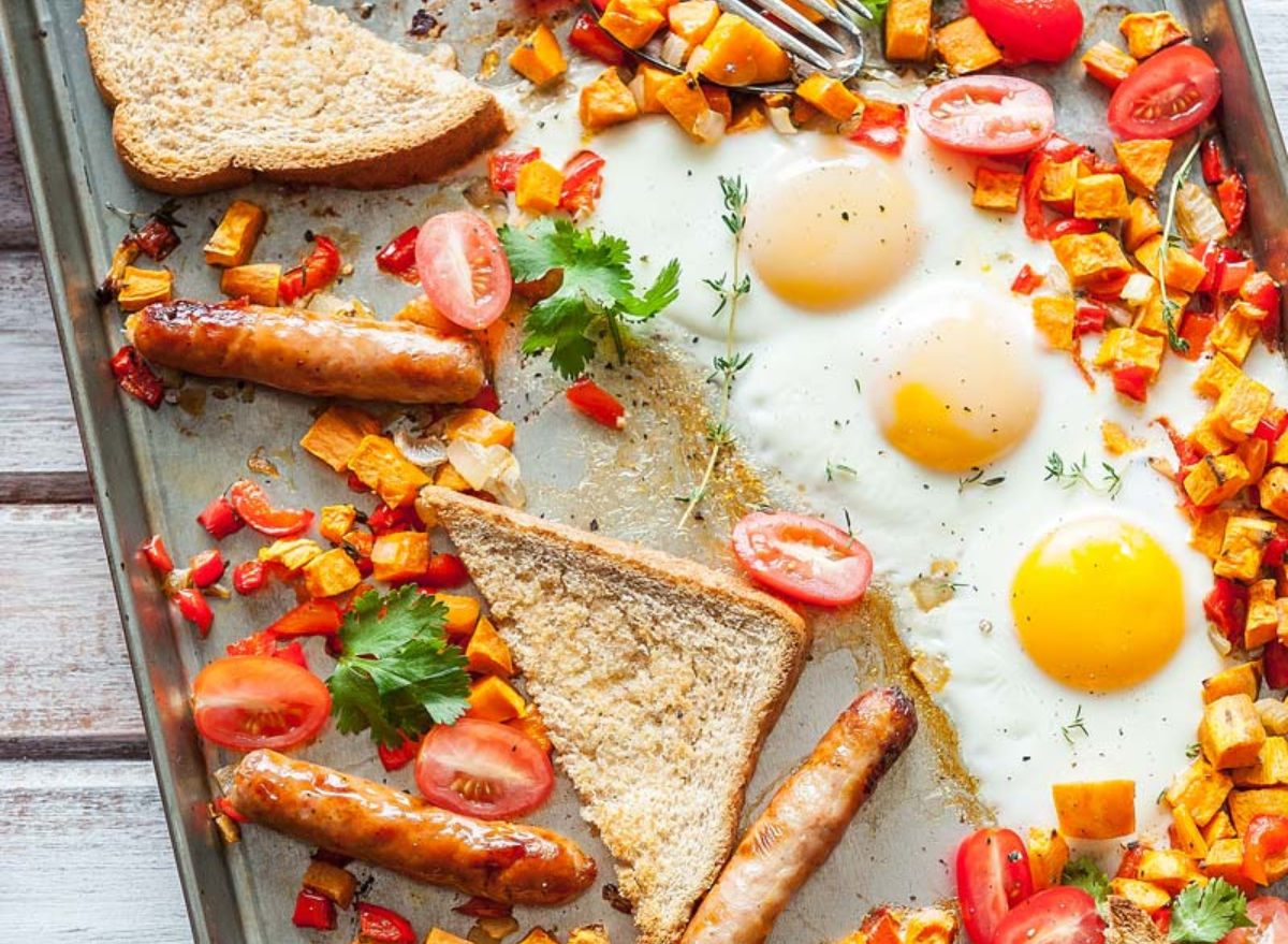 18 Cozy Sheet Pan Breakfast Recipes For Easy Weight Loss — Eat