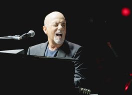Billy Joel Reveals New Look After 50-Pound Weight Loss