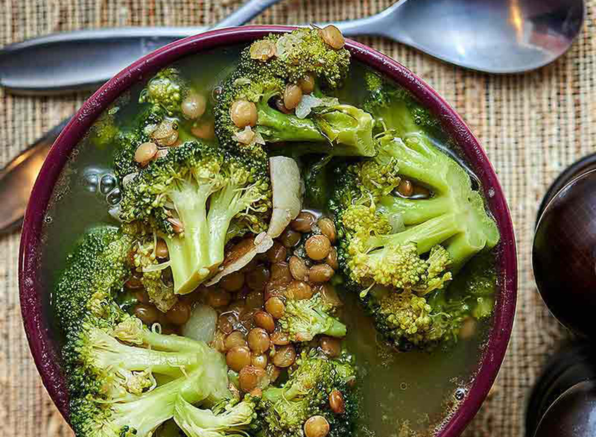 broccoli lentil soup