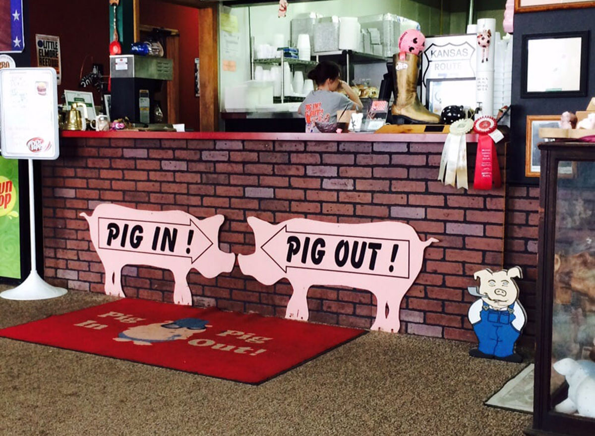 kansas pig in pig out