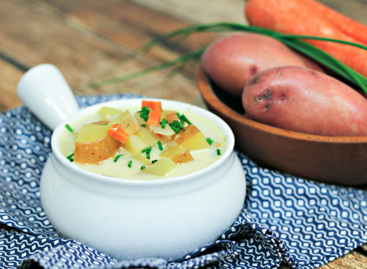 zuppa di patate cheddar