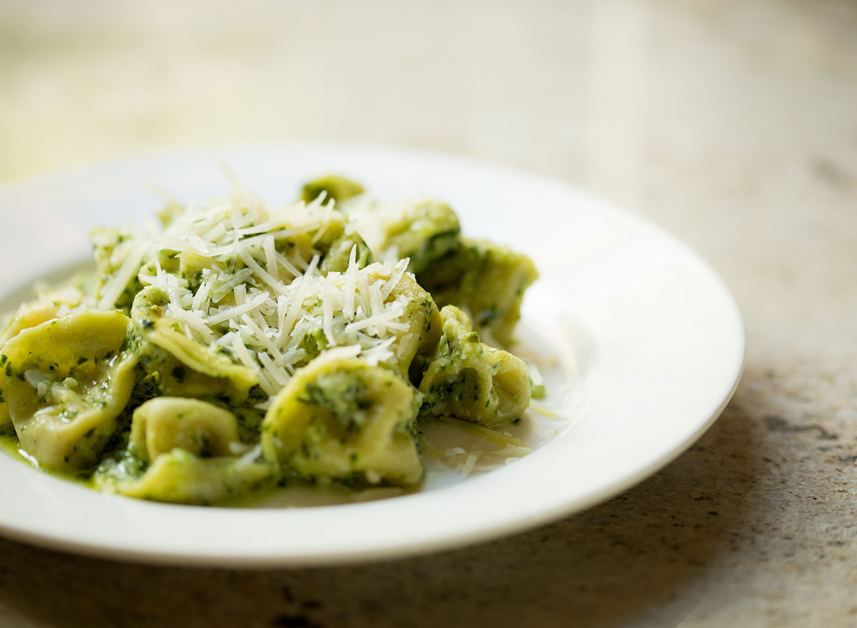 tortellini pesto