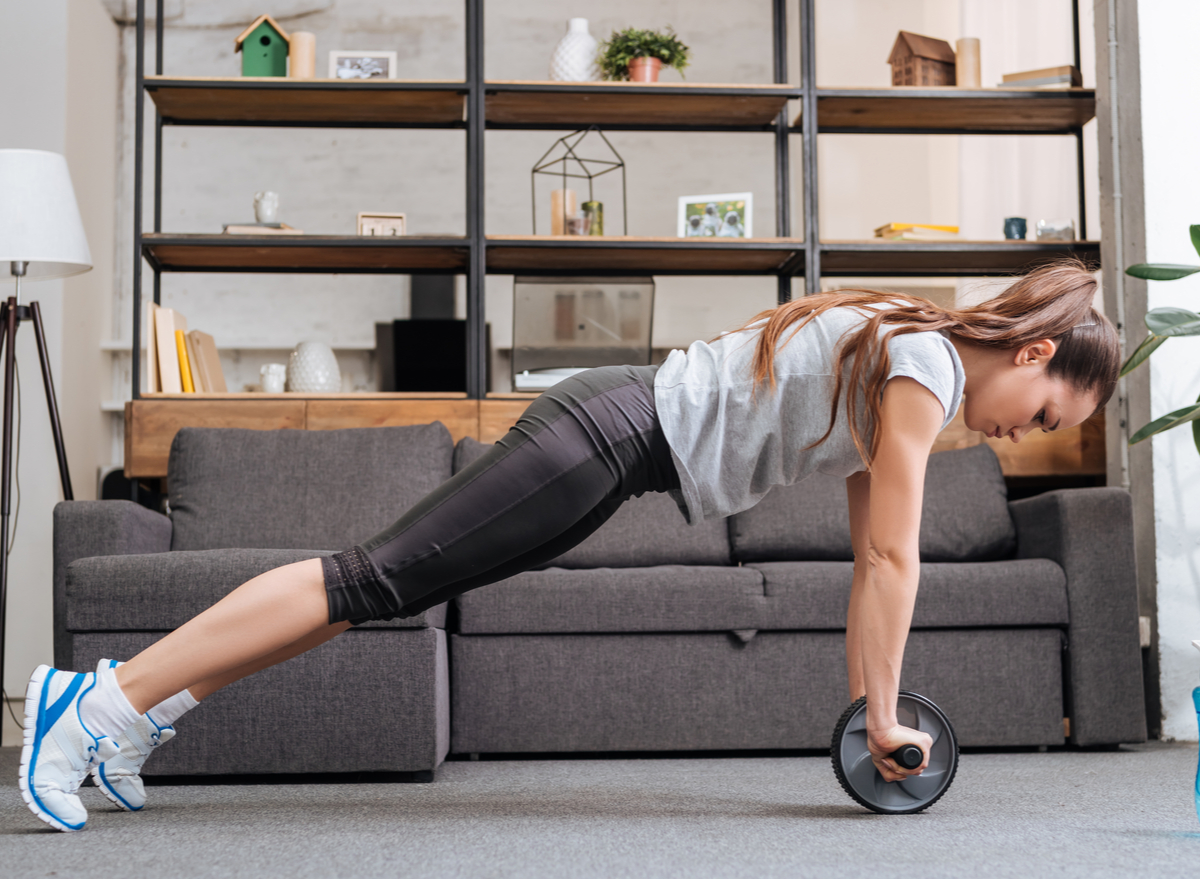 Want A Flatter Stomach Do These 4 Exercises Every Morning Trainer Says Eat This Not That