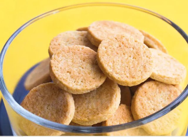 Healthy Copycat Vanilla Wafers