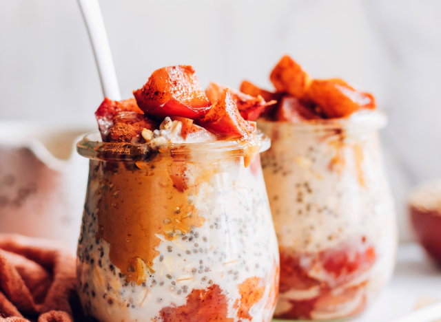The Best Overnight Oat Combinations for Faster Weight Loss, Says Dietitian