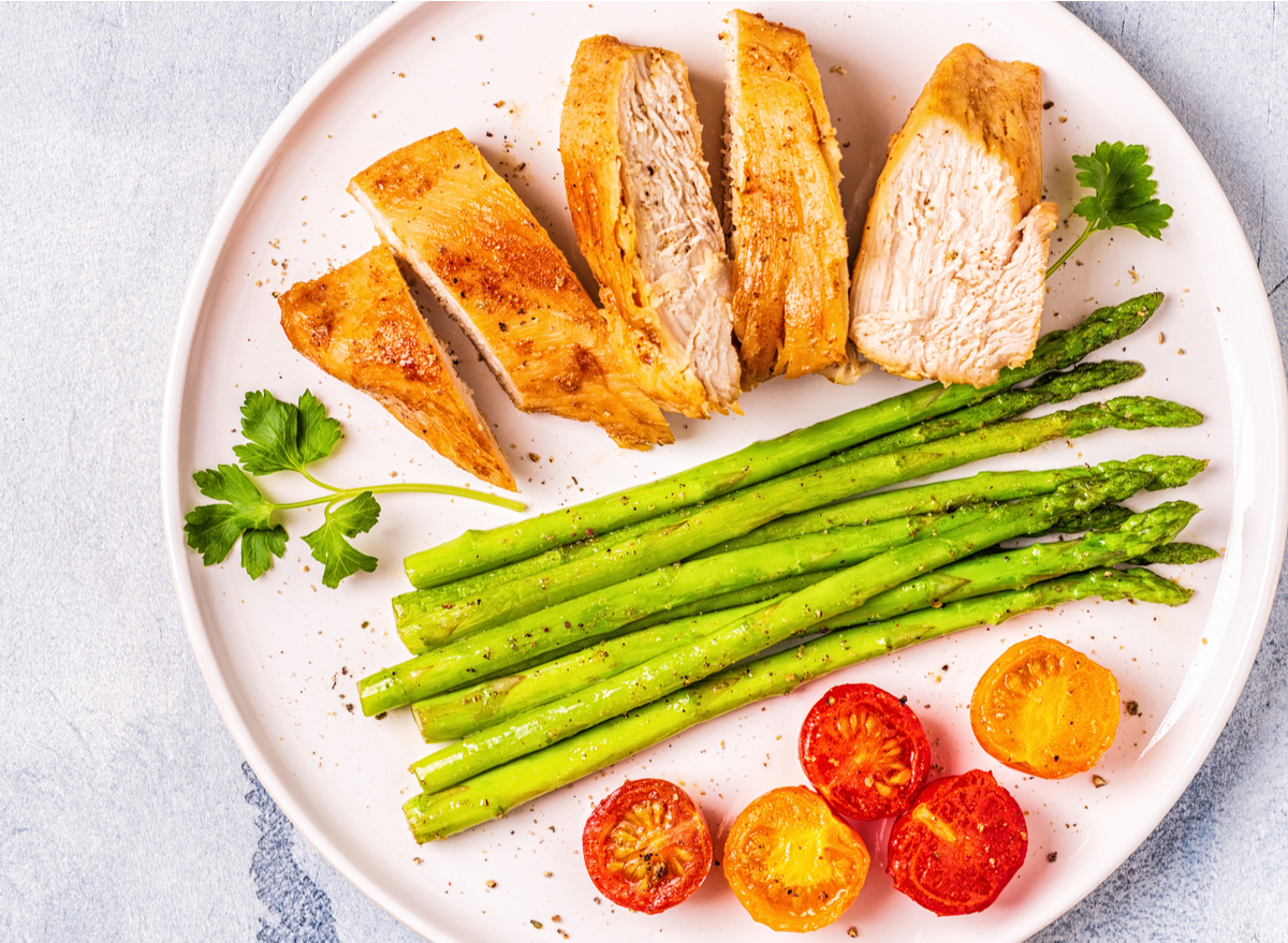 Is Asparagus Good for You? 9 ScienceBacked Benefits of Eating It