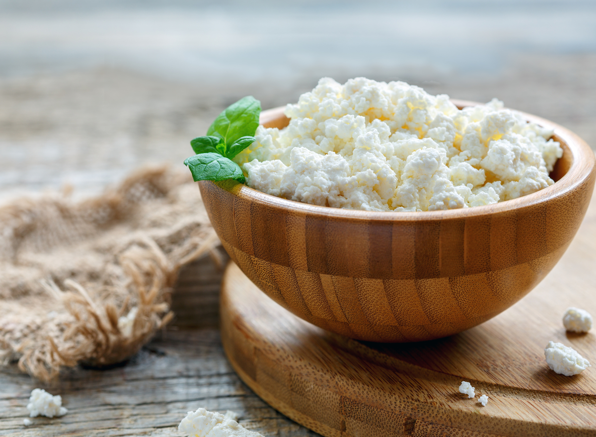 4 Surprising Effects of Cottage Cheese