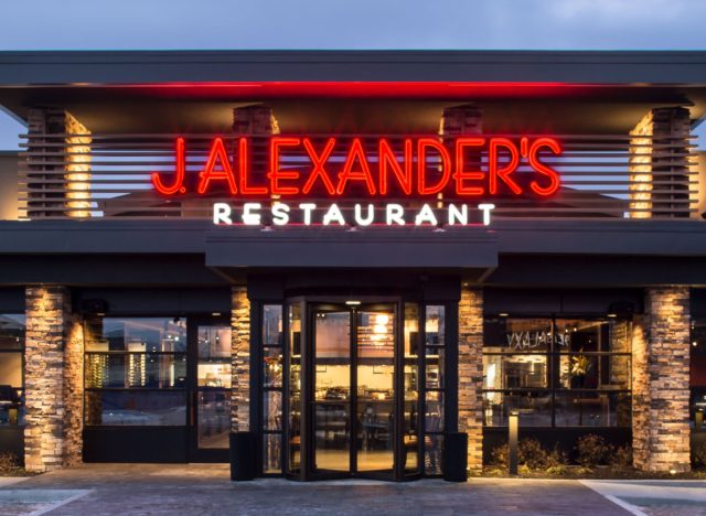 j. alexander's restaurant