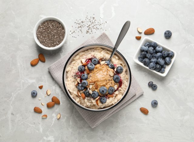 peanut butter blueberry oatmeal