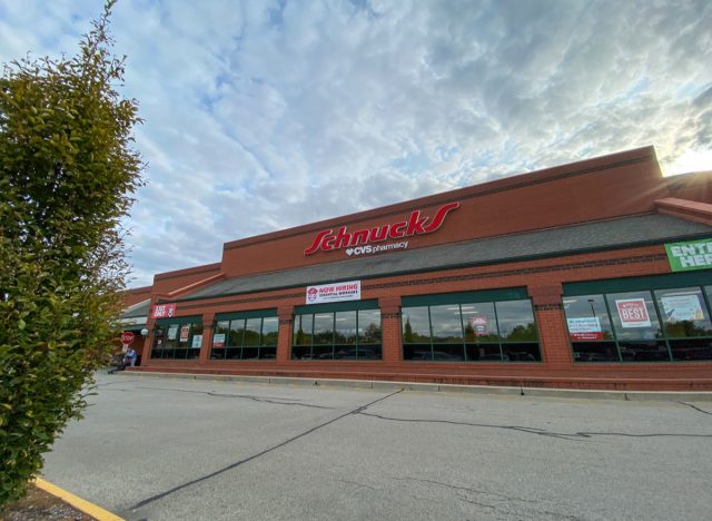 schnucks grocery store