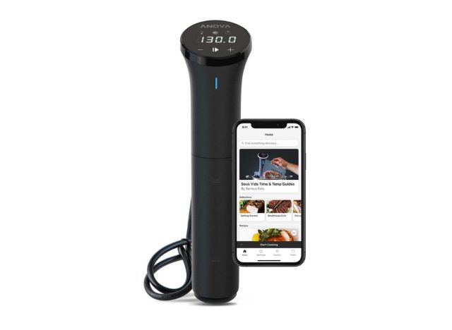 https://www.eatthis.com/wp-content/uploads/sites/4/2021/12/sous-vide-cooker.jpg?quality=82&strip=all&w=640