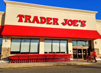 trader joe's storefront