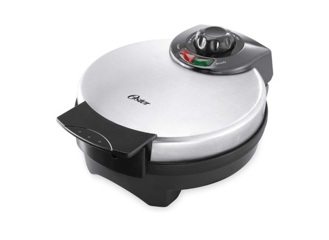 https://www.eatthis.com/wp-content/uploads/sites/4/2021/12/waffle-maker-1.jpg?quality=82&strip=all&w=640