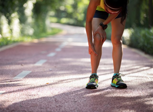 woman with knee injury