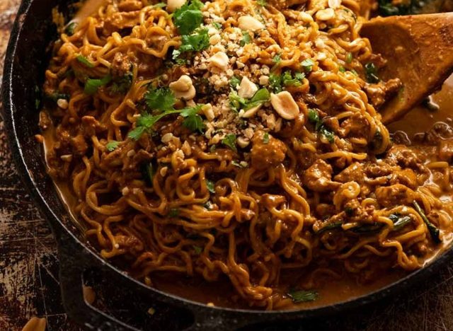 Thai chicken noodles