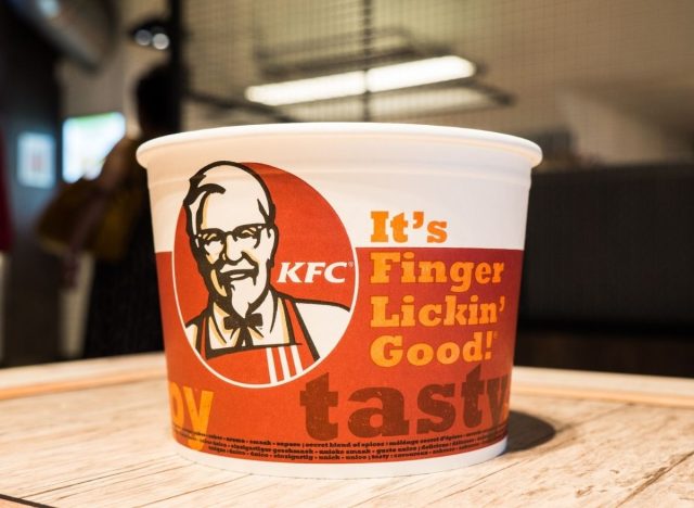 KFC finger lickin sauce