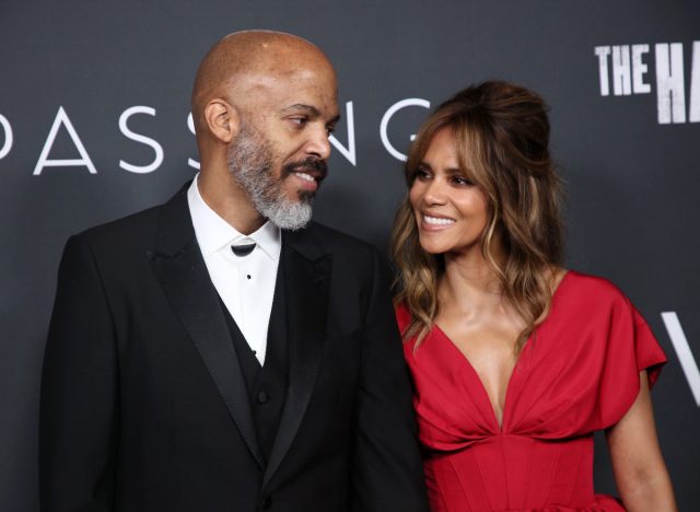 Van Hunt and Halle Berry pose at 4th Annual Celebration of Black Cinema and Television