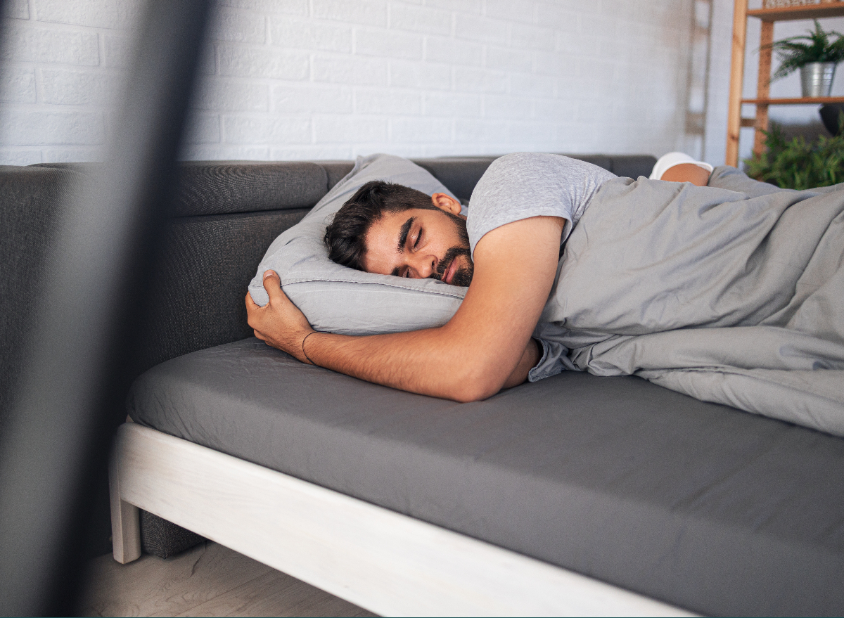 The Best Sheets To Cozy Up In For Better Sleep, Expert Says — Eat This