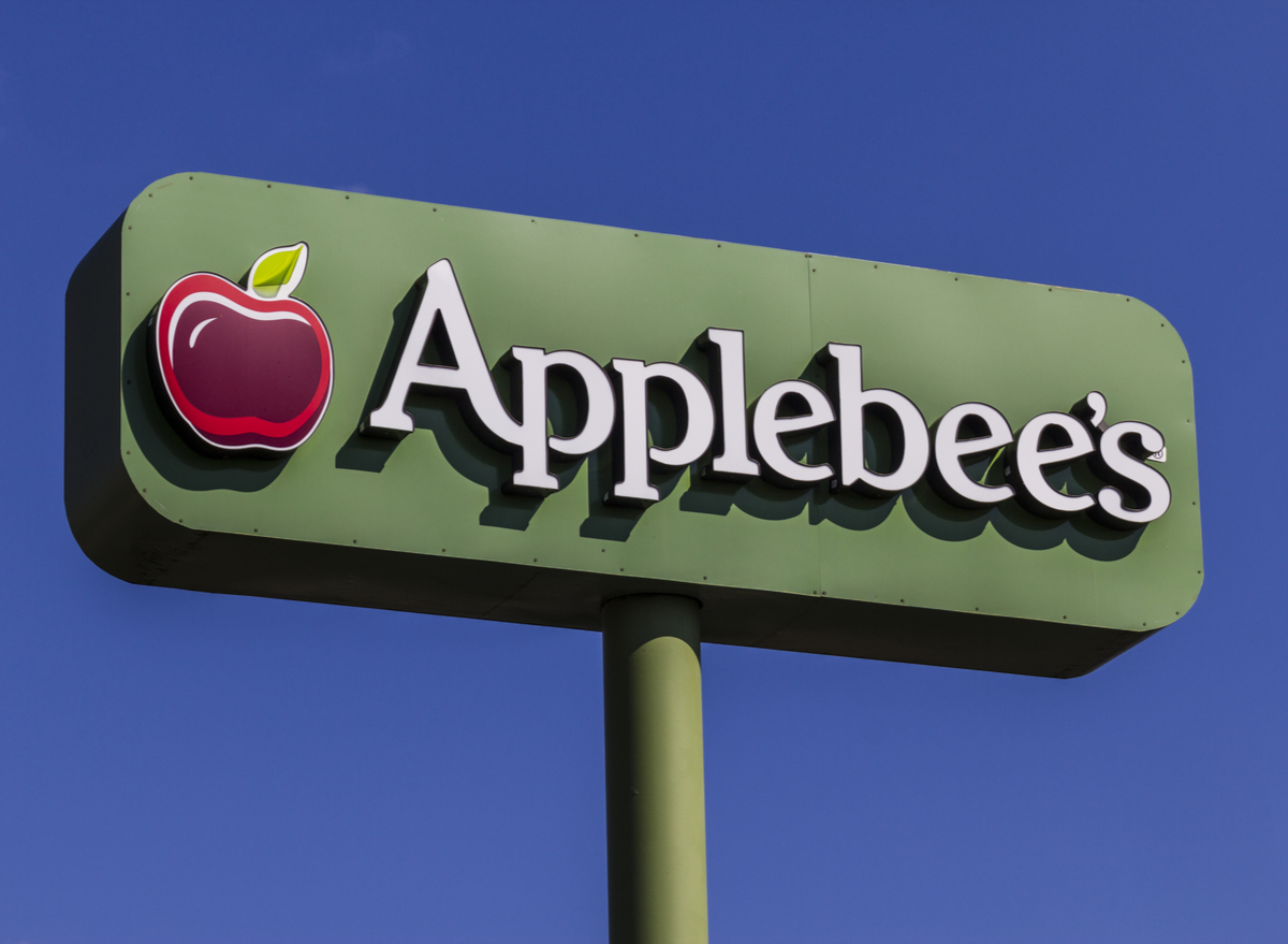 applebee's sign