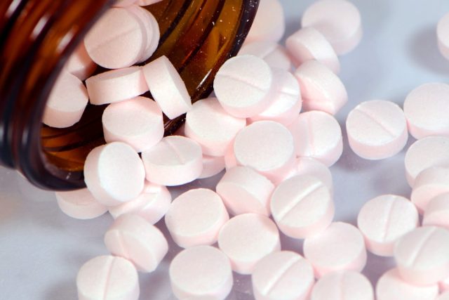 Baby aspirin pills.