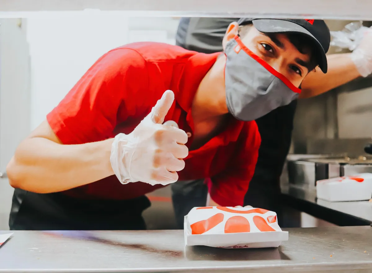 9 Strict Rules That Chick-fil-A Employees Have to Follow