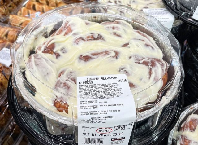 costco pull-a-part cinnamon rolls