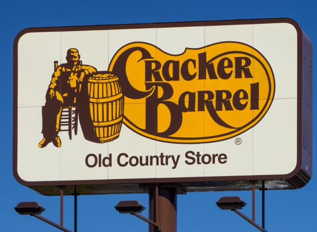 cracker barrel sign