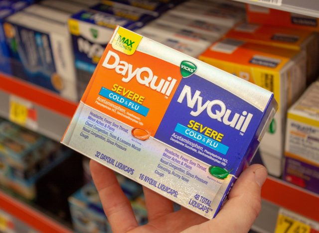 dayqui and nyquil medicine box
