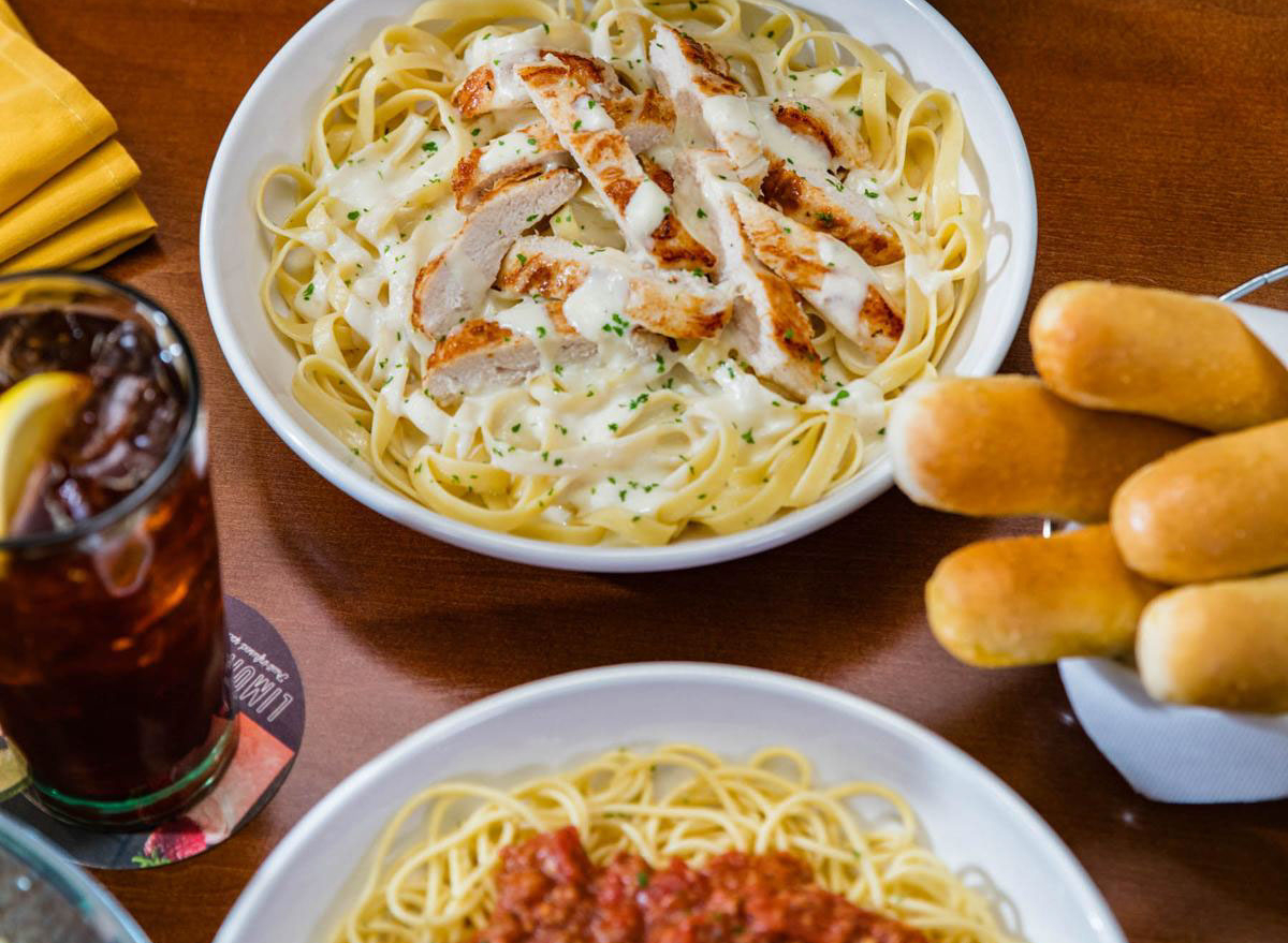 8 Secrets Olive Garden Doesn’t Want You to Know — Eat This Not That