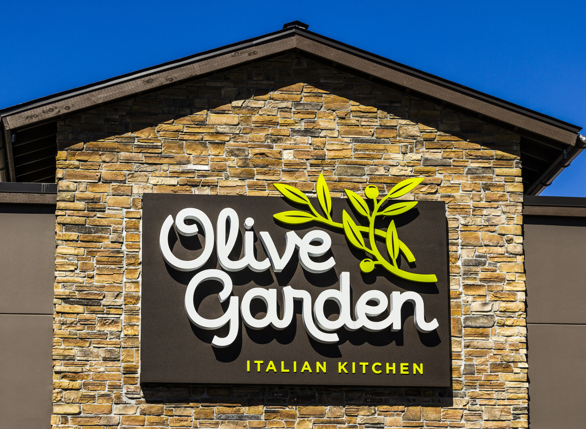 olive garden exterior